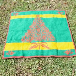 VTG Biederlack Christmas Tree Blanket Holiday Decor Green Yellow Red Fuzzy Cozy